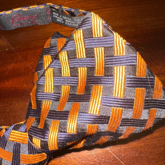 BRIONI Silk Bow Tie - Picture 2 of 3